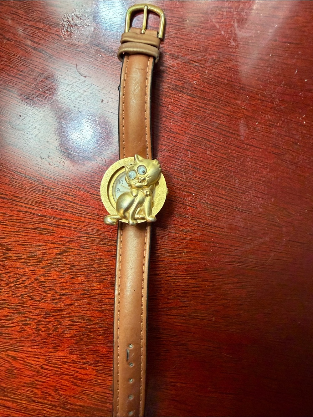 Brown Leather Men’s Watch Strap with Gold Cat Accent